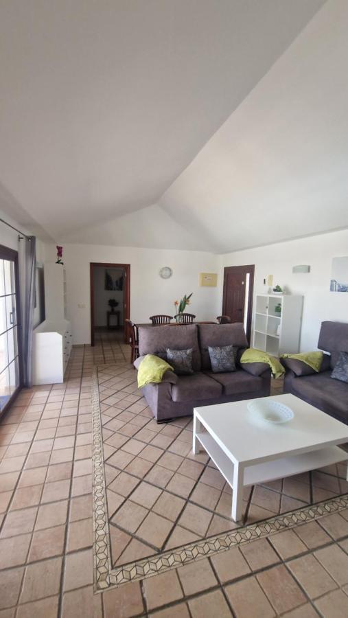 Villa Vinsta Playa Blanca  Exteriör bild